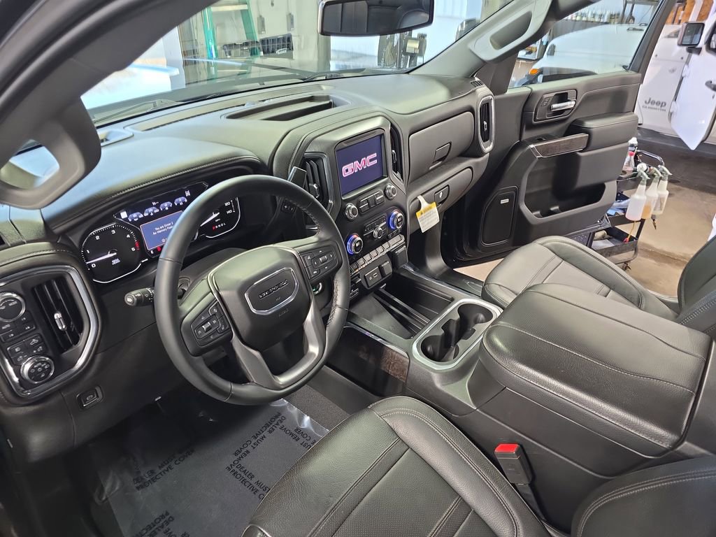 Used 2023 GMC Sierra 2500 Denali image 15