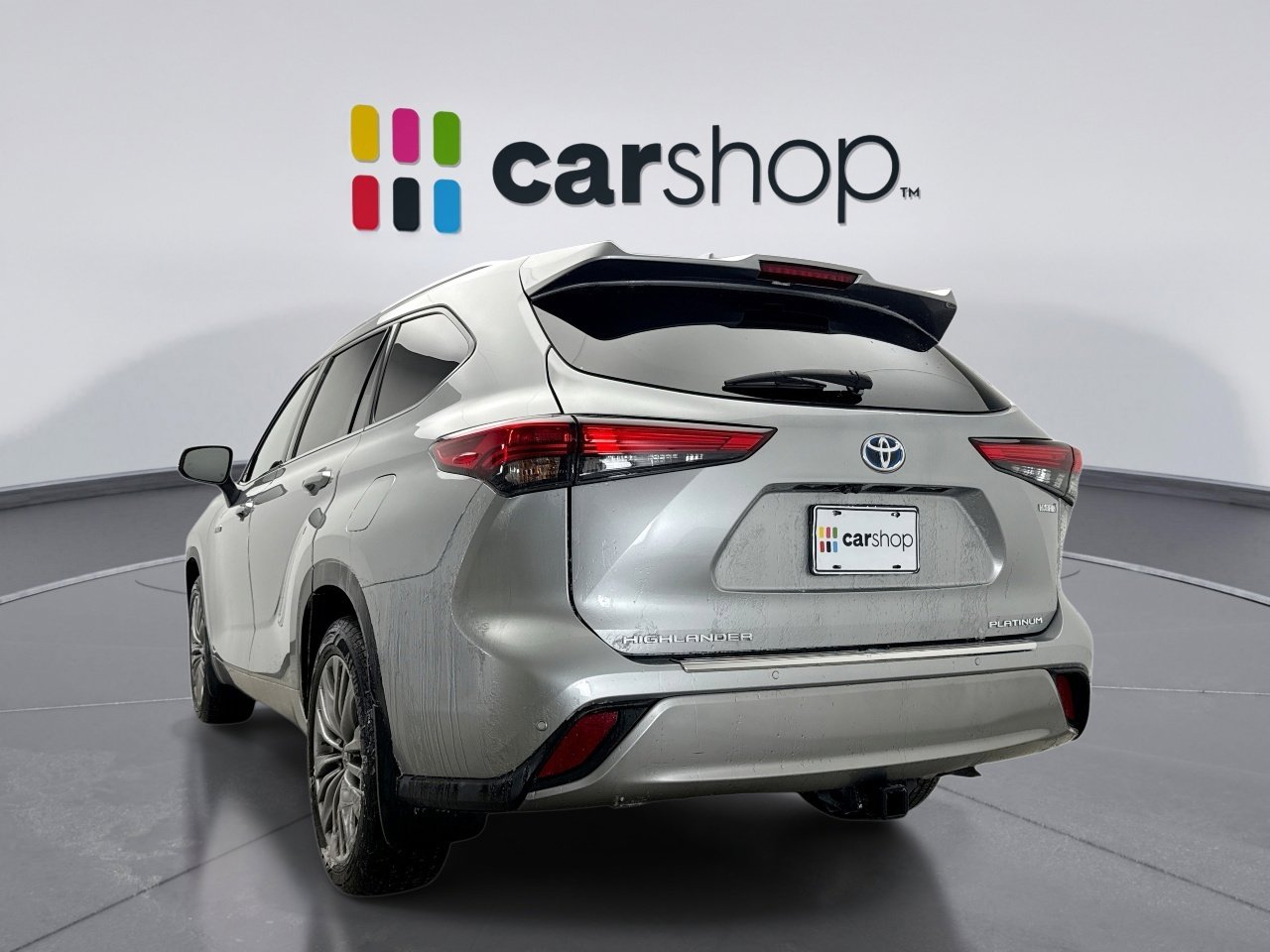 Used 2020 Toyota Highlander Platinum image 3