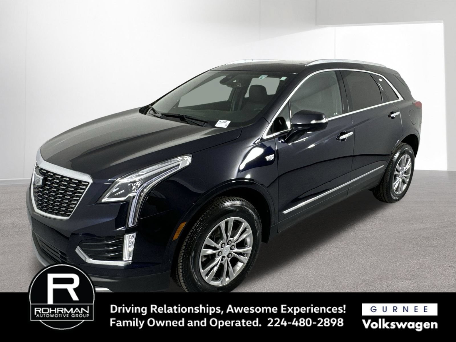 Used 2022 Cadillac XT5 Premium Luxury AWD/4WD image 2