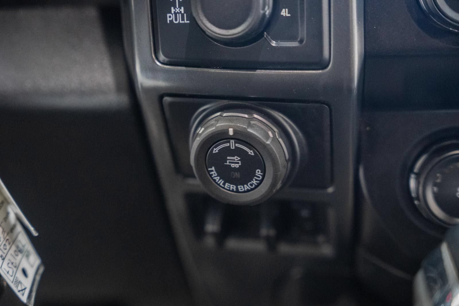 Used 2019 Ford F150 XLT w/ Equipment Group 302A Luxury AWD/4WD image 28