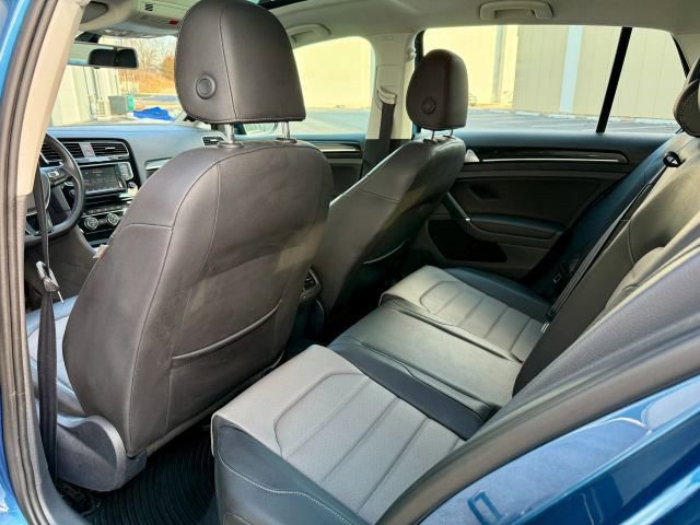 Used 2015 Volkswagen Golf TDI SEL w/ Lighting Package (SEL) image 18