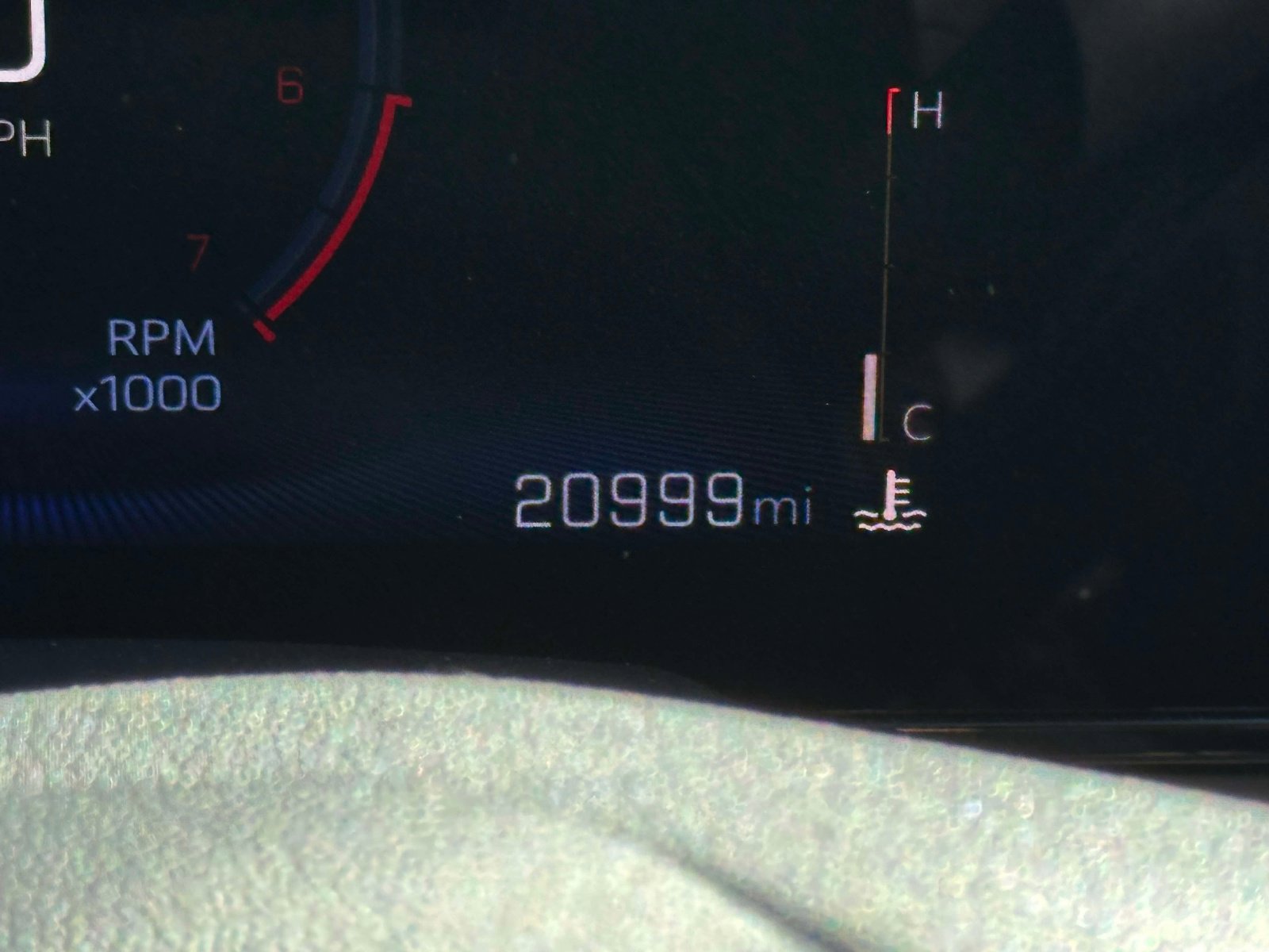 Used 2024 Chevrolet Trax LT w/ Driver Confidence Package FWD image 23