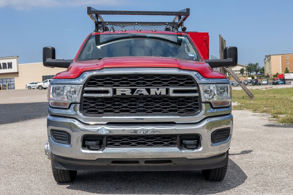 Used 2020 RAM 3500 Tradesman w/ Chrome Appearance Group image 2