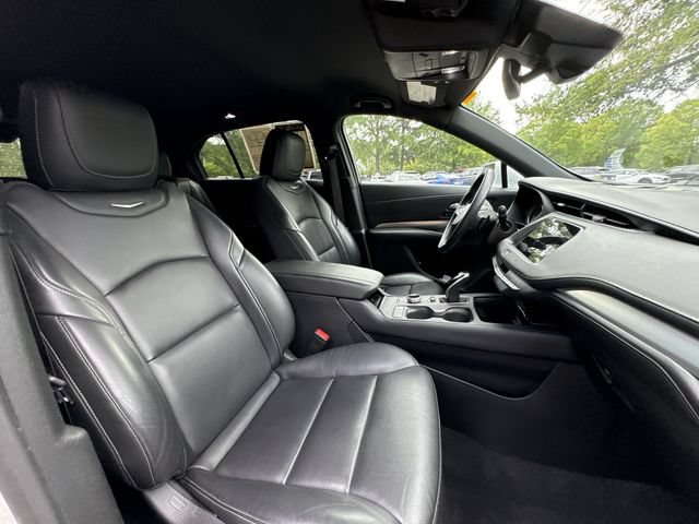Used 2020 Cadillac XT4 Premium Luxury AWD/4WD image 27