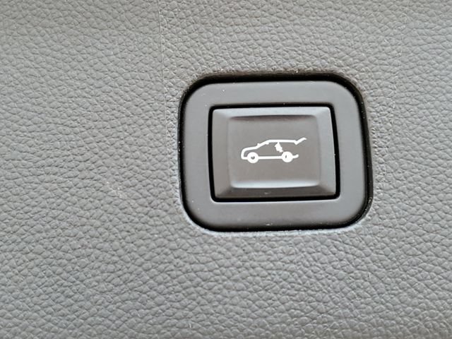Used 2020 Buick Enclave Essence w/ Trailering Package, 5000 lbs. FWD image 31