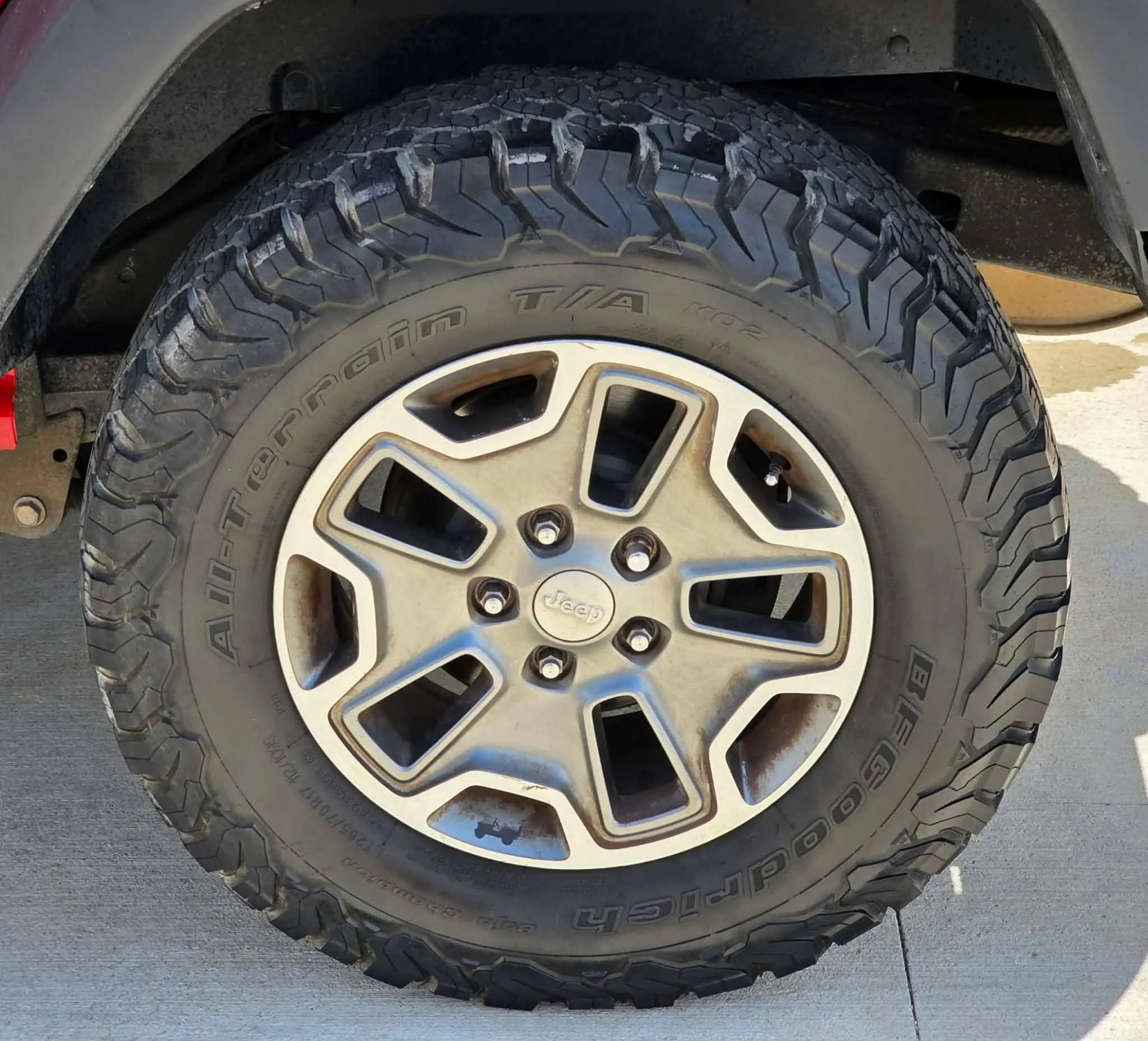 Used 2010 Jeep Wrangler Unlimited Sport AWD/4WD image 28
