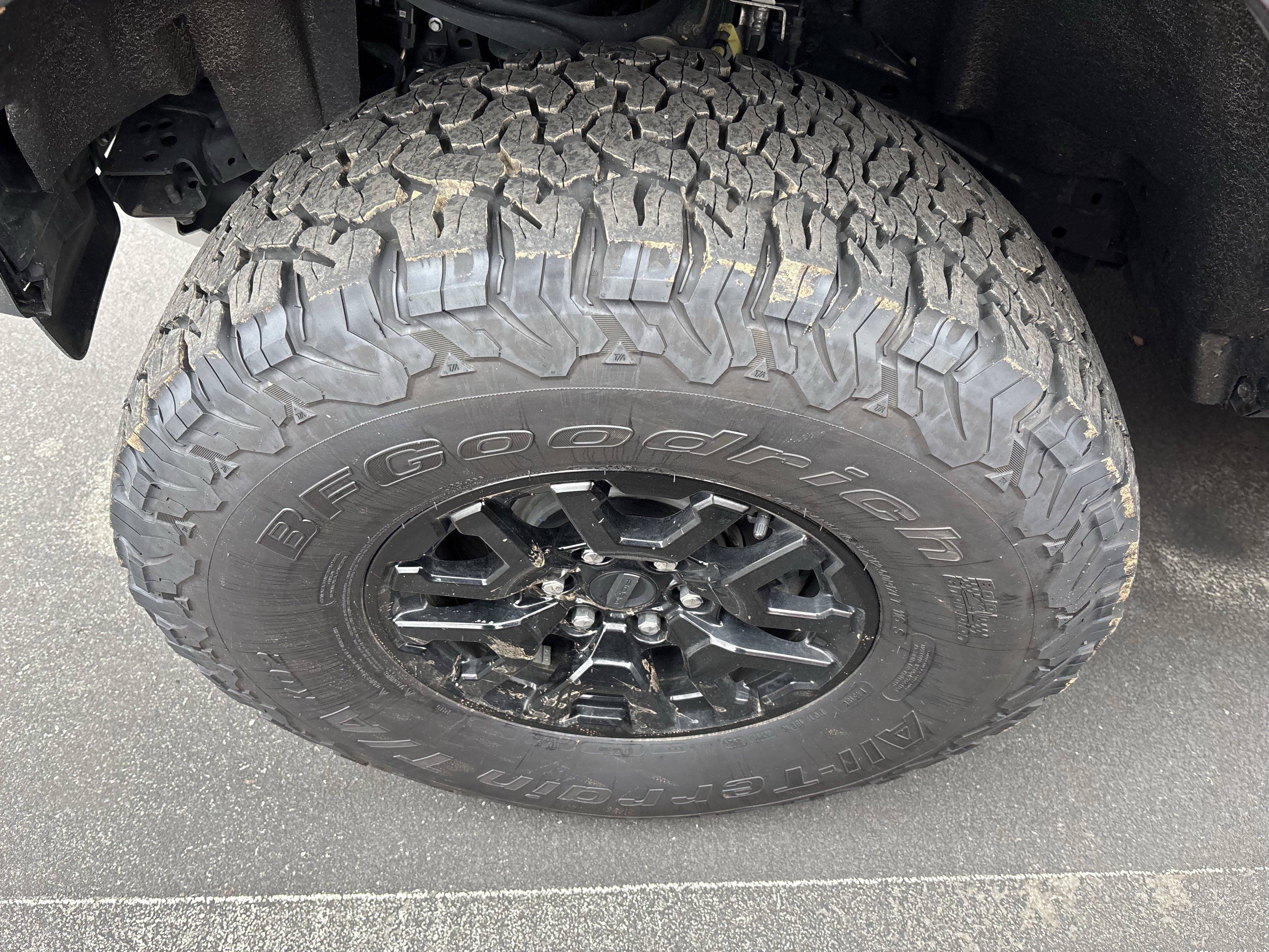 Used 2024 Ford Bronco Raptor w/ Interior Carbon Fiber Pack 6 image 34