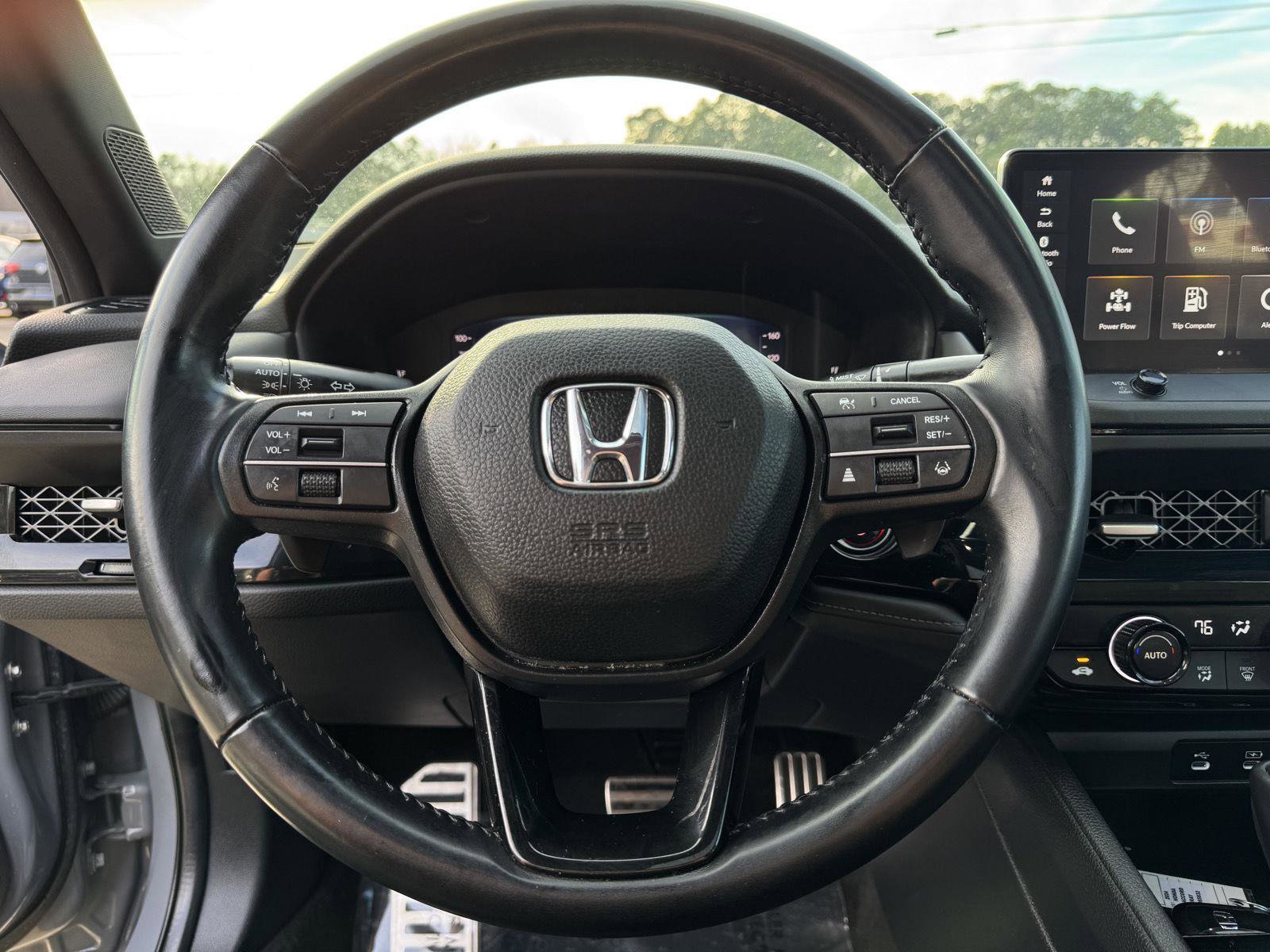 Used 2024 Honda Accord Sport image 3