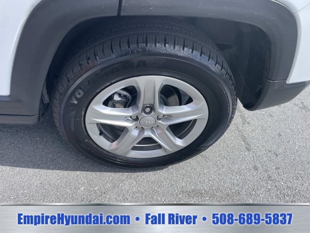 Used 2024 Jeep Compass Latitude AWD/4WD image 14