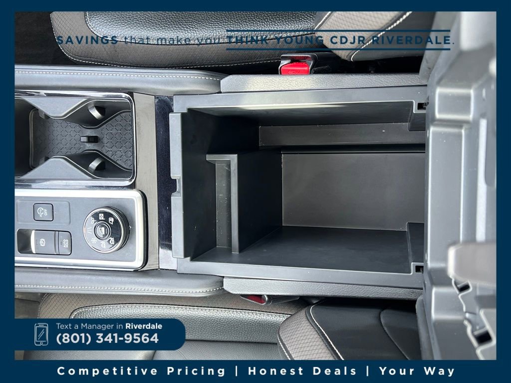 Used 2023 Nissan Pathfinder SL w/ SL Premium Package image 26