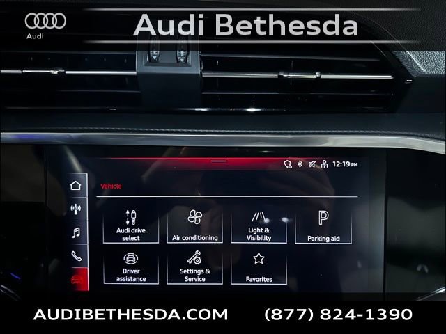 Used 2025 Audi Q3 2.0T Premium Plus w/ Premium Plus Package AWD/4WD image 19