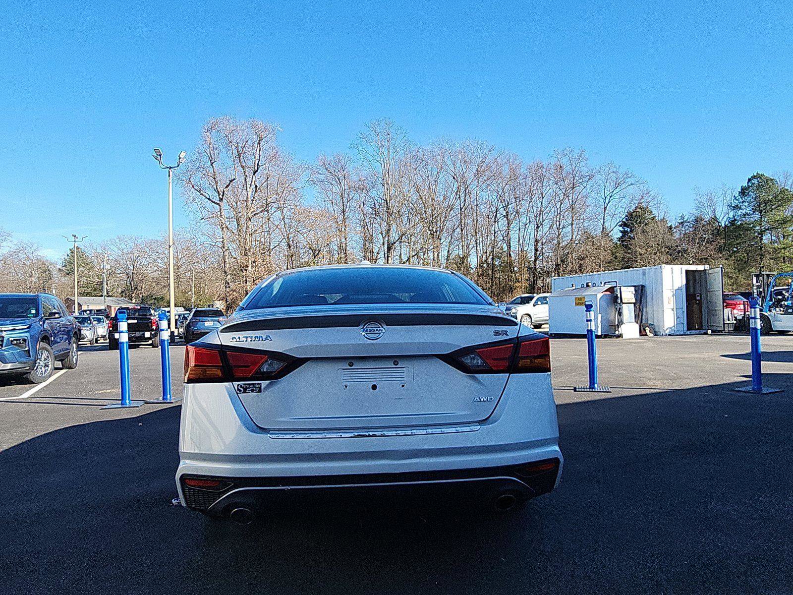 Used 2019 Nissan Altima 2.5 SR w/ SR Premium Package image 4