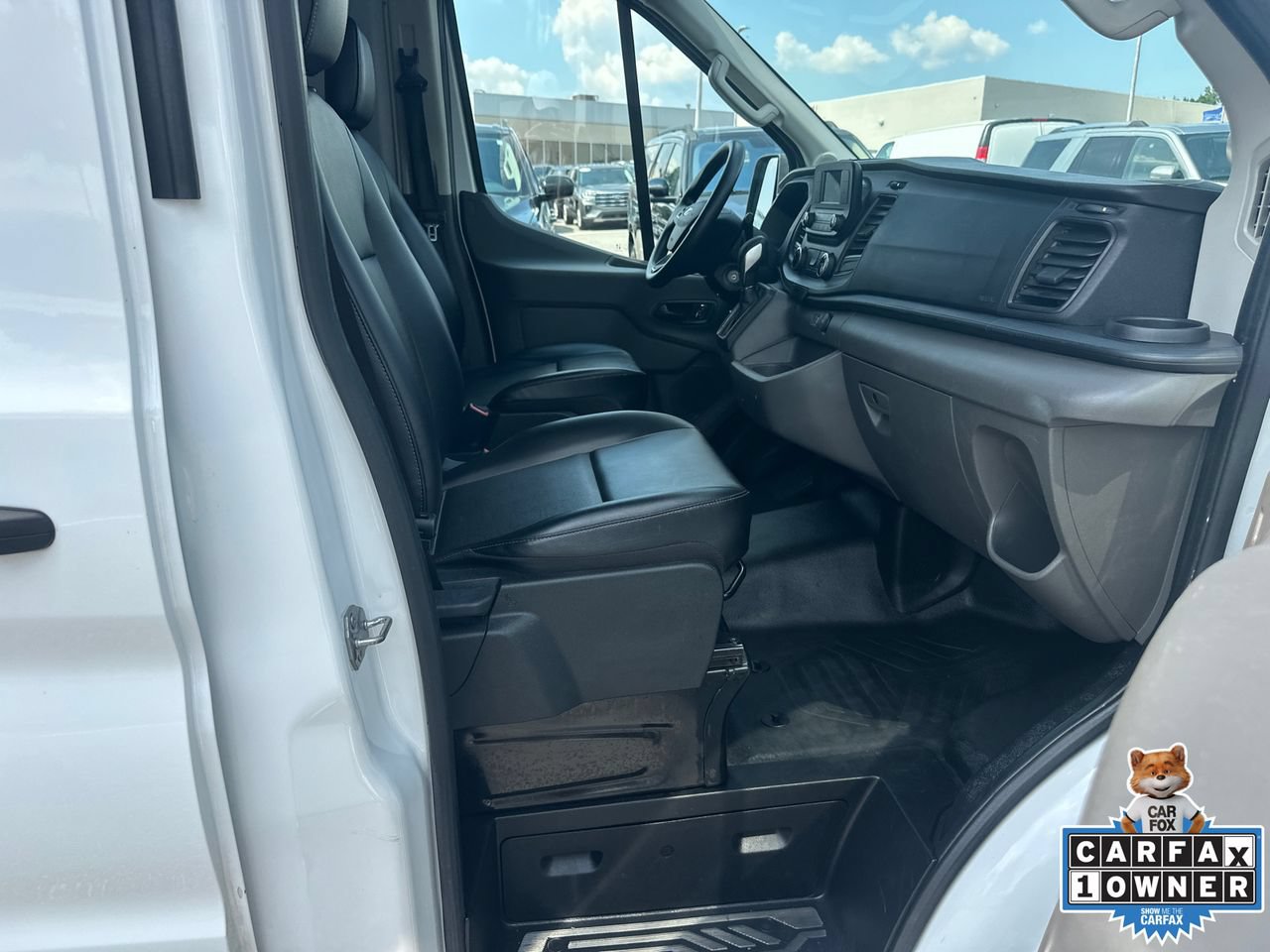 Used 2025 Ford Transit 250 148 High Roof RWD image 13