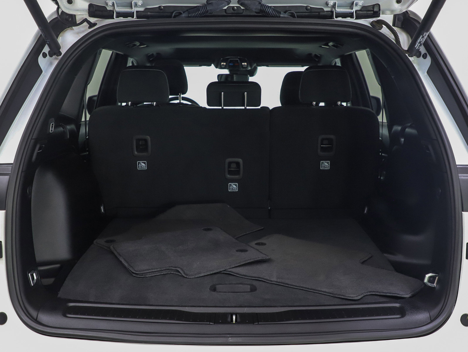 Used 2024 Jeep Grand Cherokee Laredo X w/ Luxury Tech Group I image 16