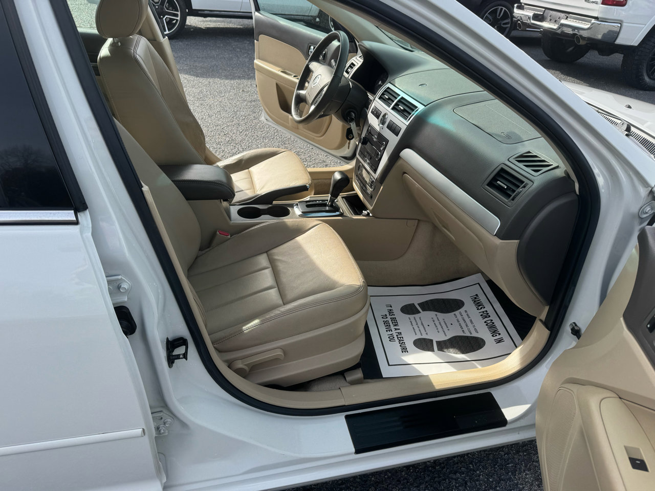 Used 2008 Mercury Milan Premier image 13