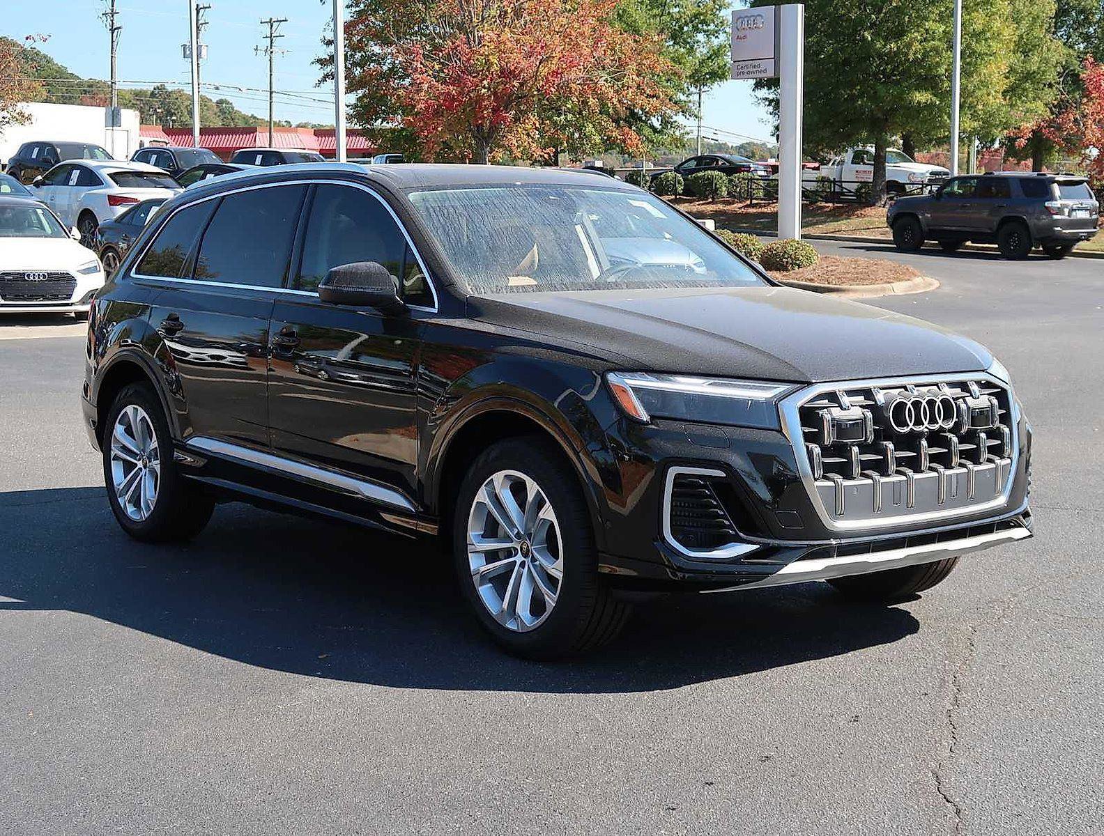 Used 2025 Audi Q7 3.0T Premium Plus w/ Premium Plus Package AWD/4WD image 2