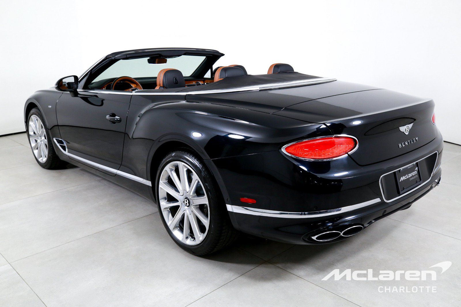 Used 2021 Bentley Continental GT AWD/4WD image 7