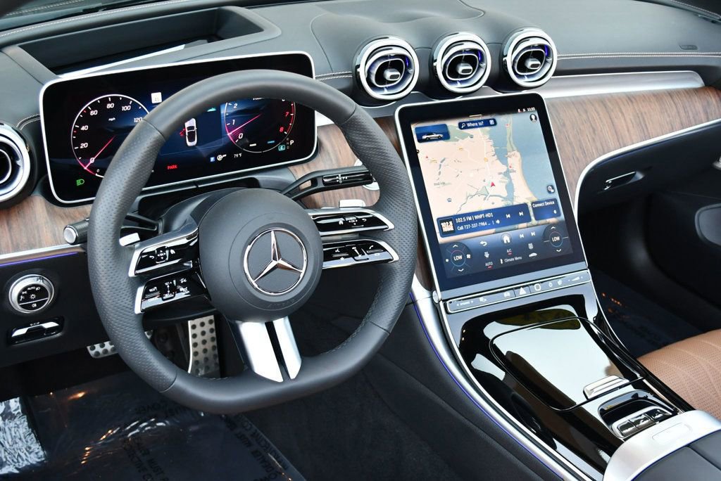 Used 2024 Mercedes-Benz CLE 450 4MATIC Cabriolet image 62