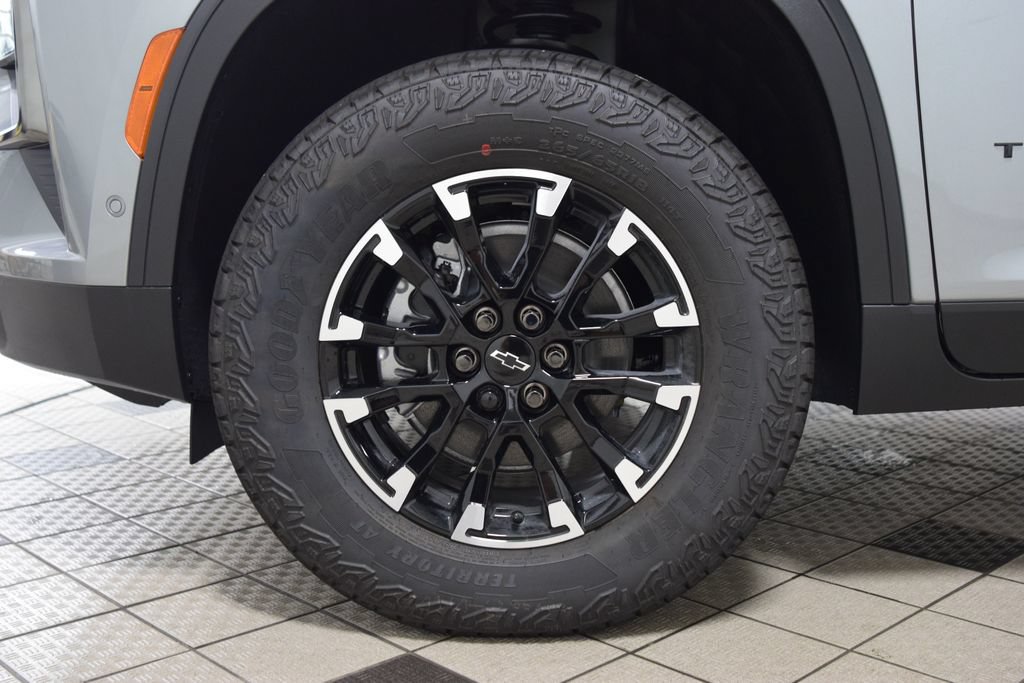 New 2026 Chevrolet Traverse Z71 w/ Enhanced Driving Package AWD/4WD image 28