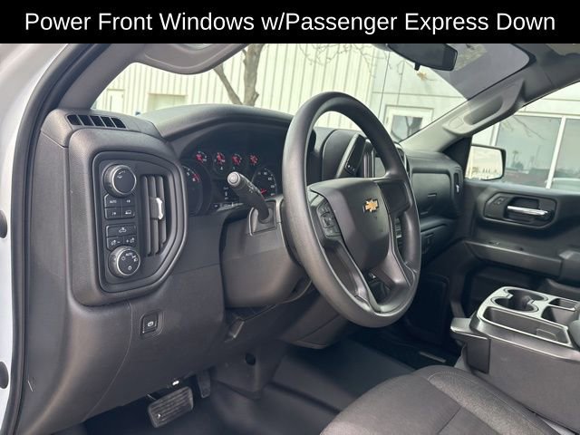 Used 2024 Chevrolet Silverado 1500 Custom image 11