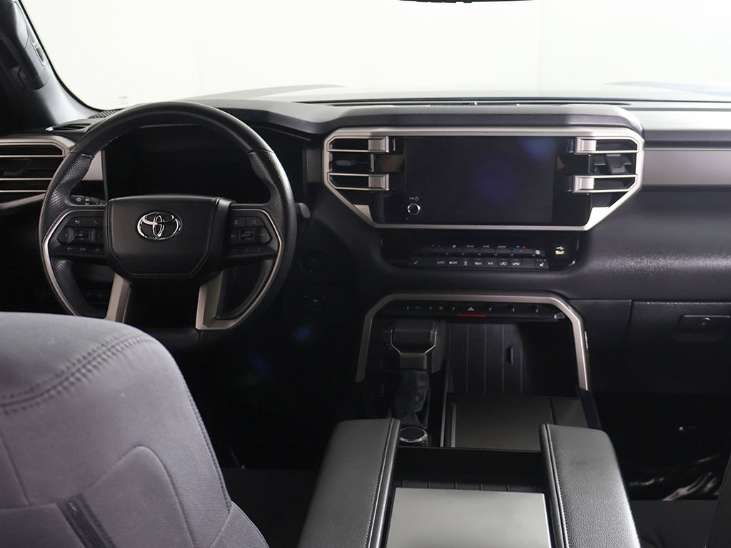 Used 2025 Toyota Sequoia SR5 AWD/4WD image 36