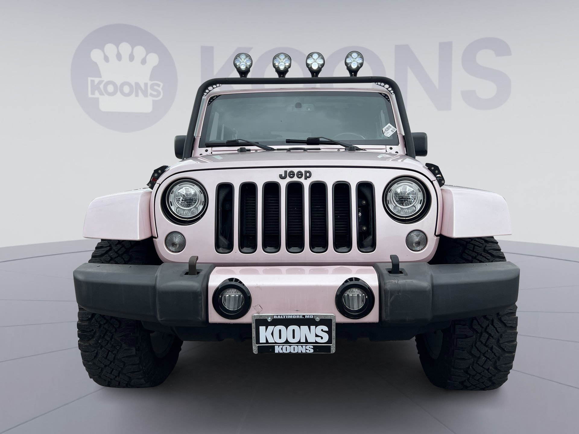 Used 2017 Jeep Wrangler Sahara w/ Connectivity Group AWD/4WD image 11