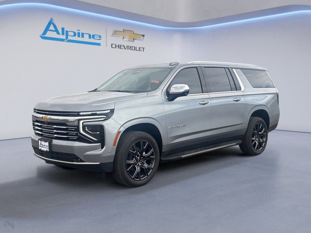New 2025 Chevrolet Suburban Premier w/ Sun And Tow Package AWD/4WD video 1