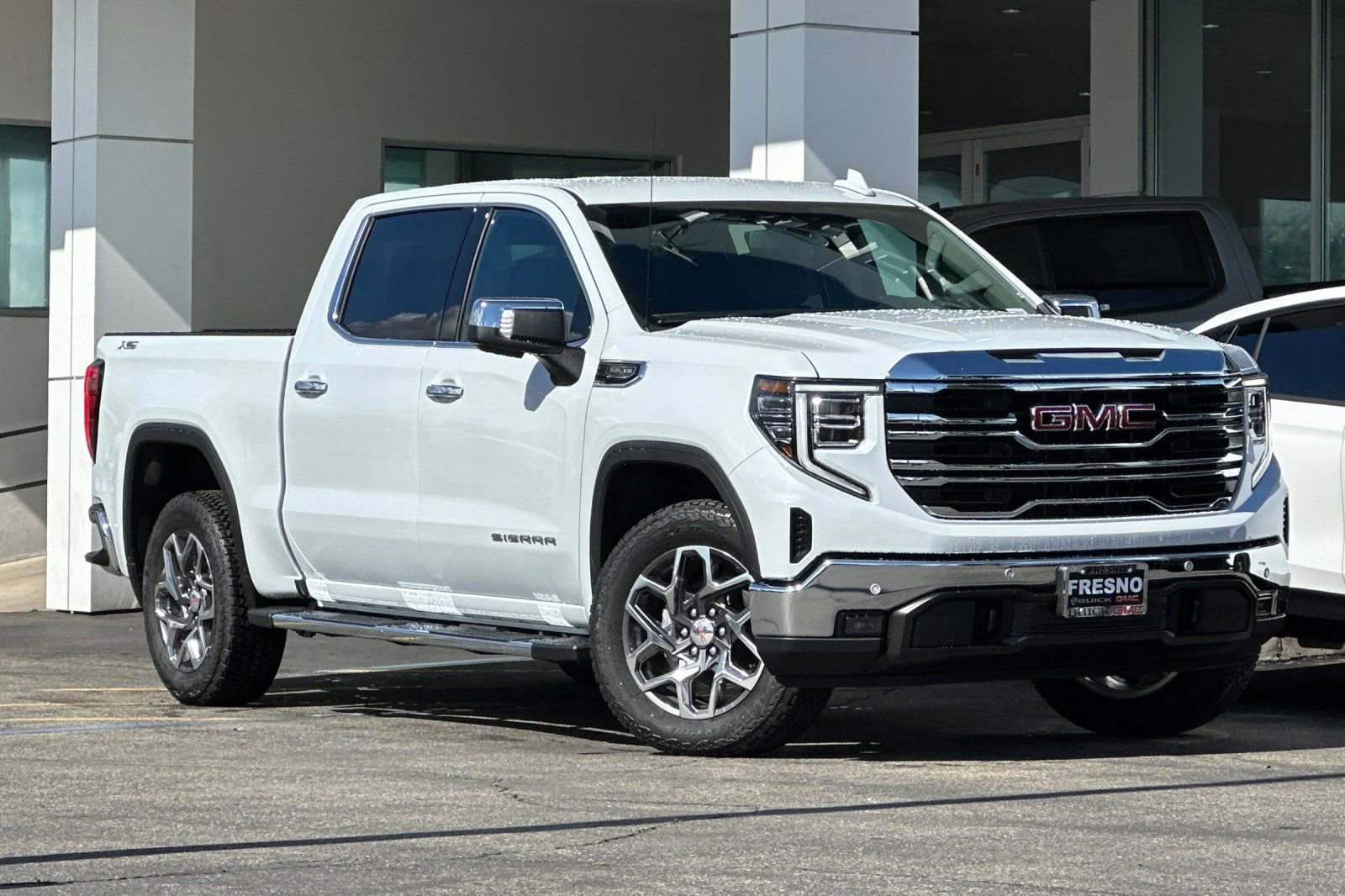 New 2026 GMC Sierra 1500 SLT w/ SLT Premium Plus Package image 2