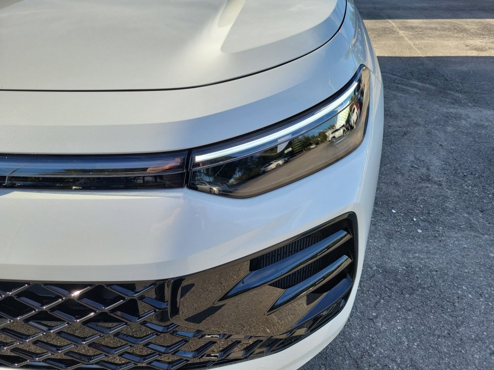 New 2026 Volkswagen Tiguan SEL R-Line image 26