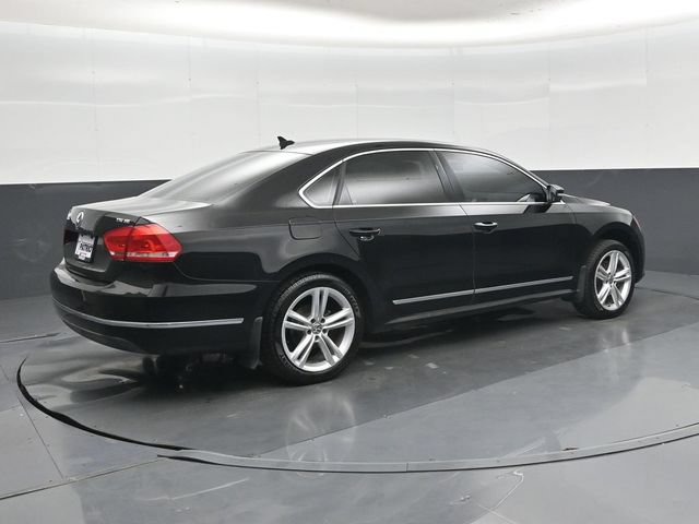 Used 2015 Volkswagen Passat 1.8T Sport FWD image 4