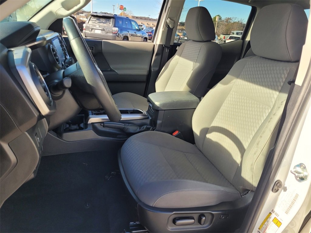 Certified 2023 Toyota Tacoma SR5 image 5