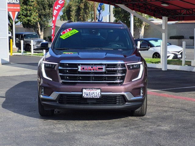 Used 2024 GMC Acadia Elevation FWD image 2