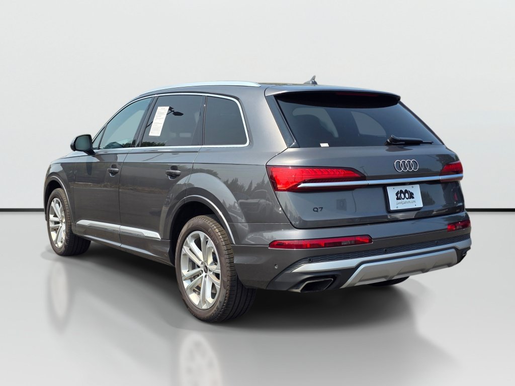 Used 2025 Audi Q7 3.0T Premium Plus AWD/4WD image 3