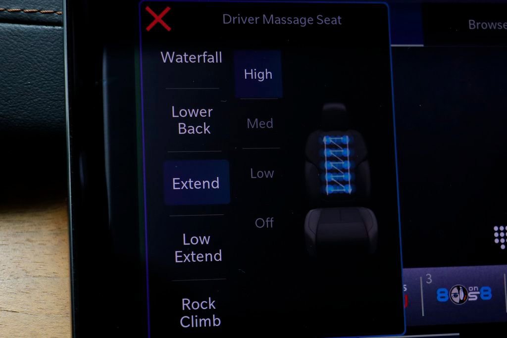 Used 2024 Jeep Grand Cherokee L Summit image 11