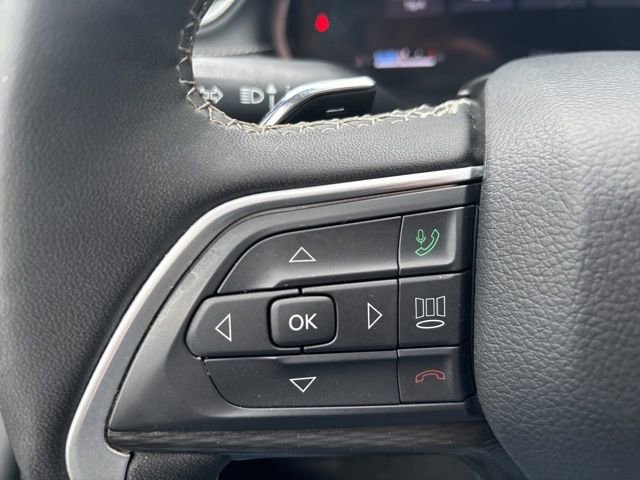 Used 2024 Jeep Grand Cherokee Altitude AWD/4WD image 19