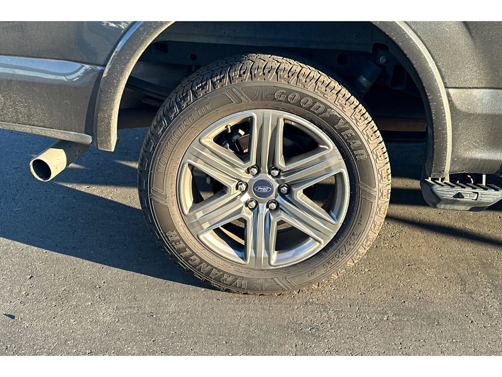 Used 2019 Ford F150 XLT w/ Equipment Group 302A Luxury image 7