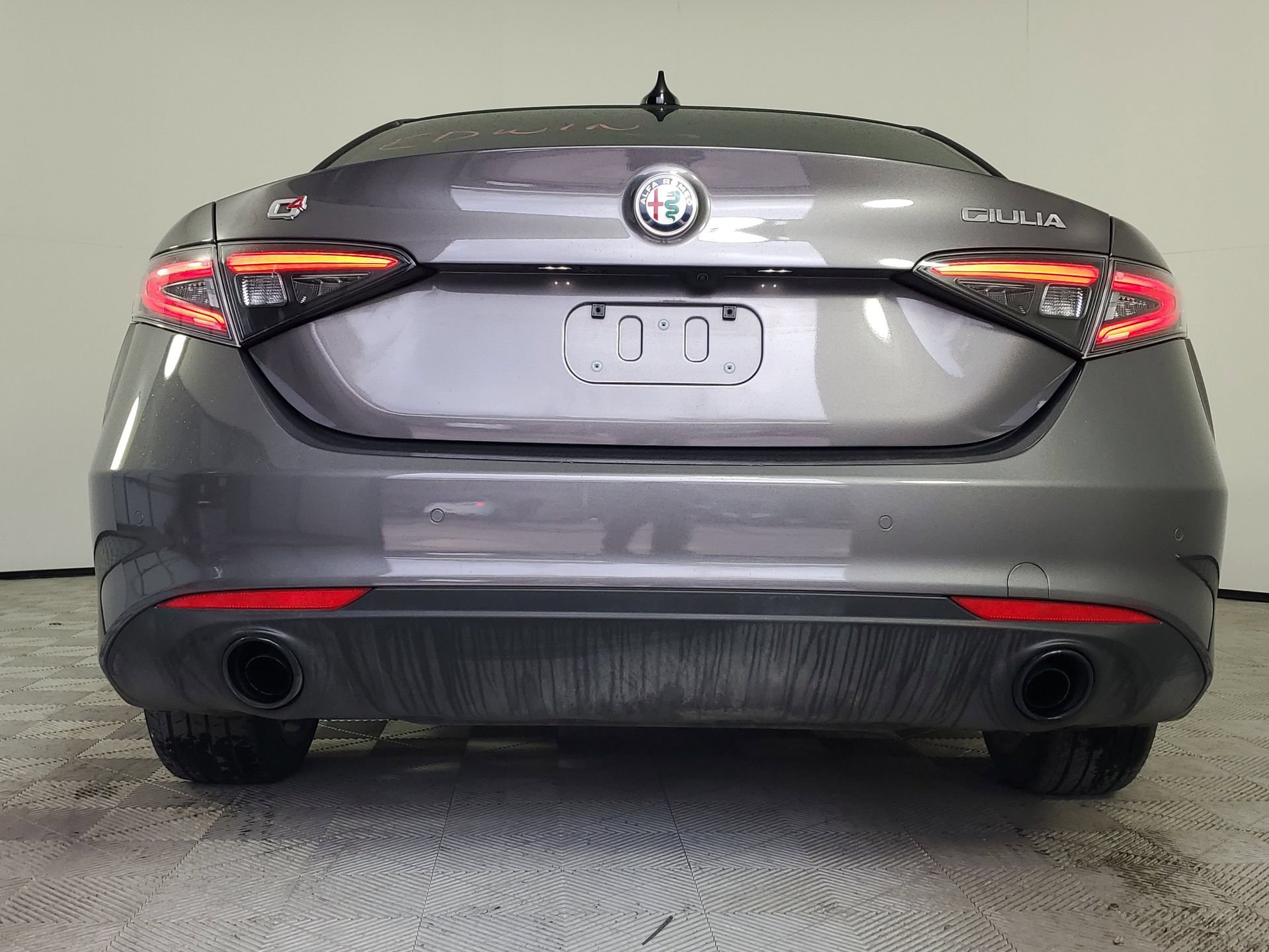 Used 2024 Alfa Romeo Giulia Ti w/ Active Assist Plus Package AWD/4WD image 9