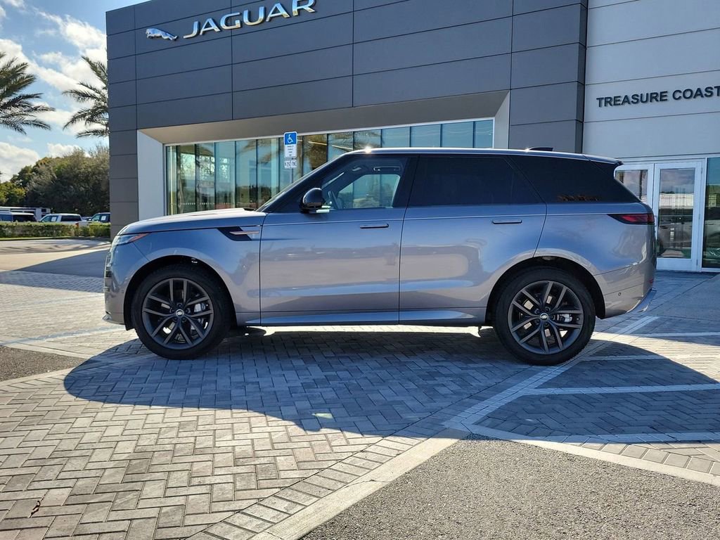 Certified 2025 Land Rover Range Rover Sport Dynamic SE AWD/4WD image 2