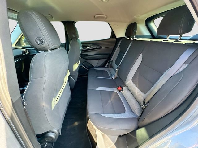 Used 2021 Chevrolet TrailBlazer LS image 22
