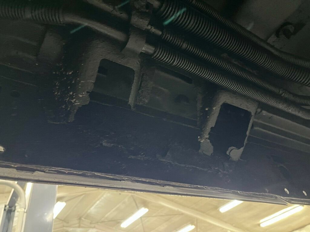 Used 2005 Ford Excursion Eddie Bauer image 72