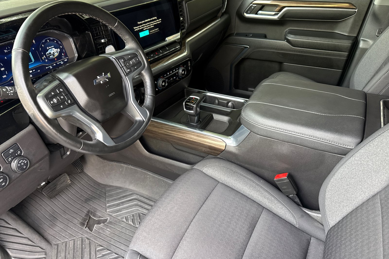 Used 2023 Chevrolet Silverado 1500 LT Trail Boss w/ Protection Package AWD/4WD image 10