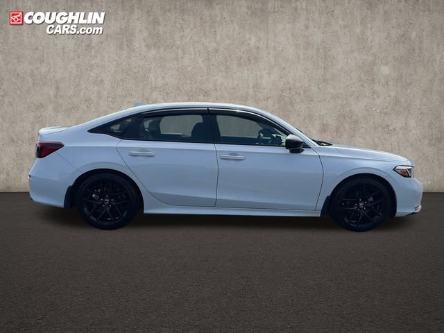 Used 2025 Honda Civic Sport image 10