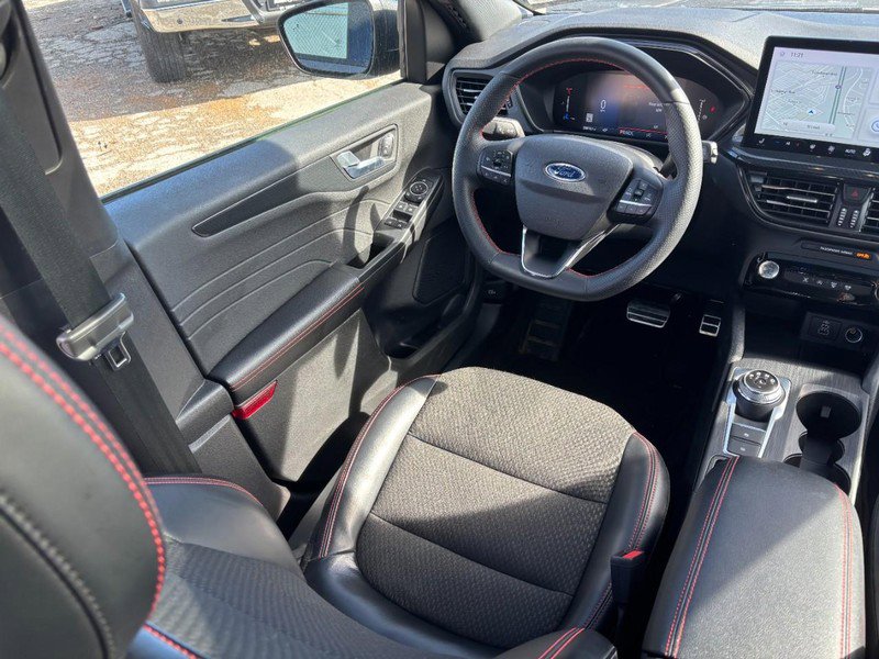 Used 2024 Ford Escape ST-Line w/ Tech Pack #1 AWD/4WD image 13