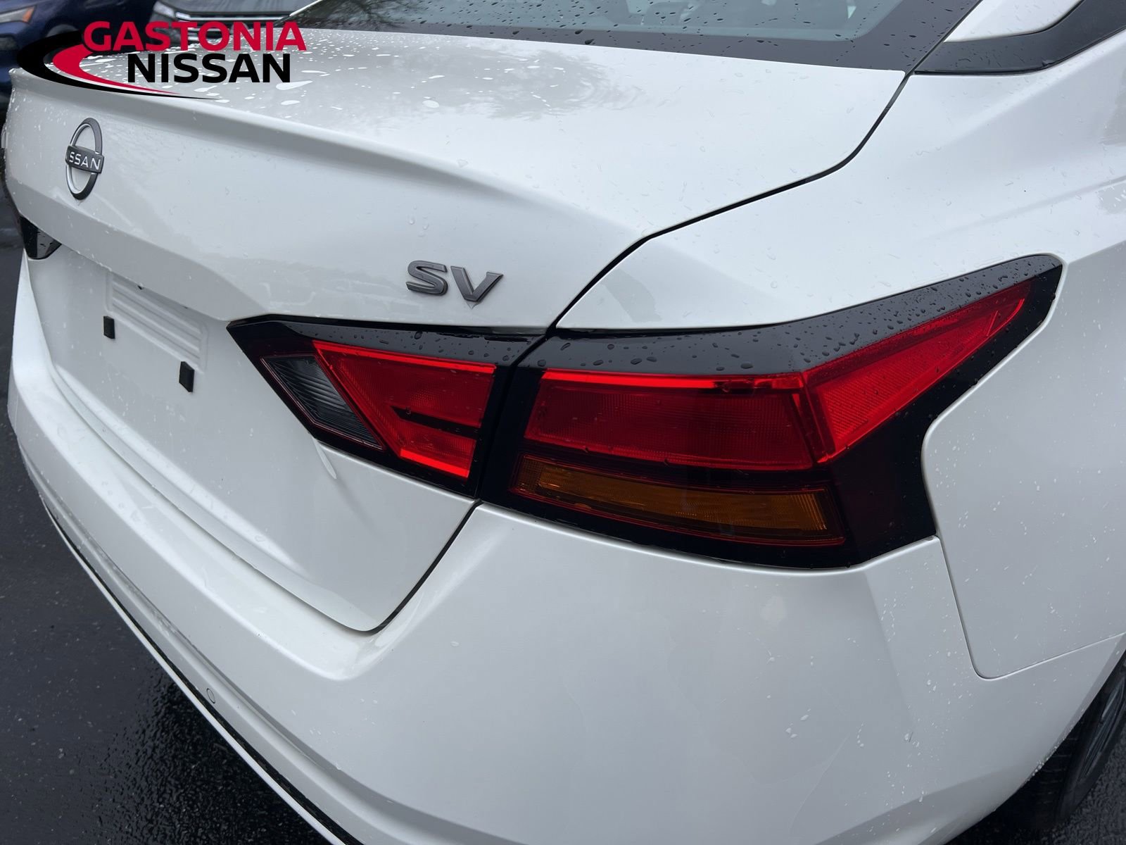 Used 2024 Nissan Altima 2.5 SV image 15