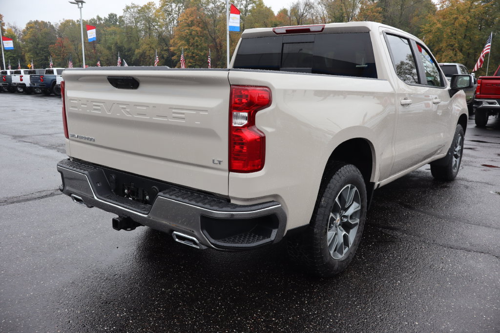 New 2026 Chevrolet Silverado 1500 LT w/ Z71 Off-Road Package AWD/4WD image 24