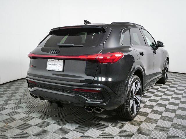New 2026 Audi SQ5 Prestige AWD/4WD image 3