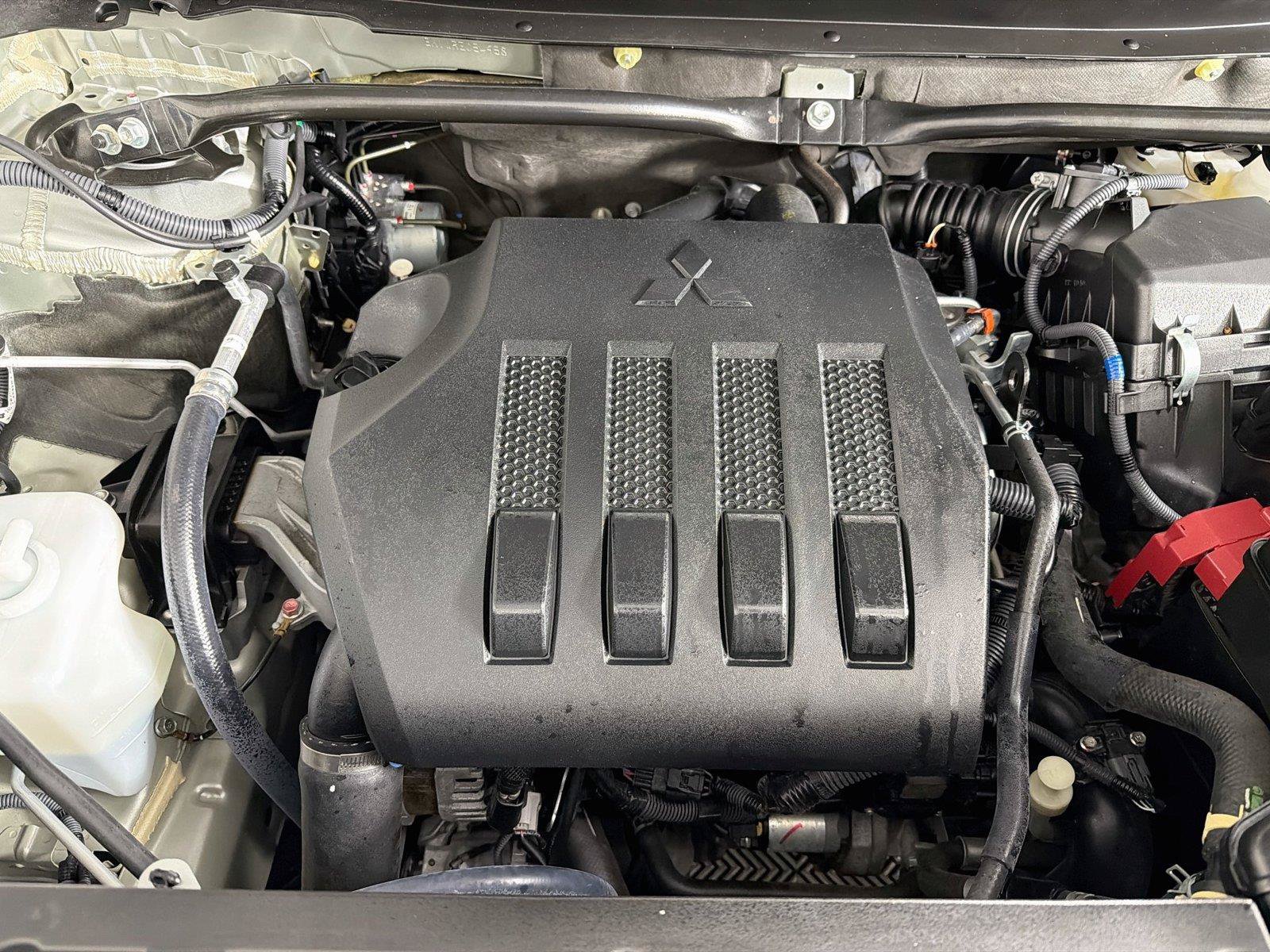 Used 2024 Mitsubishi Eclipse Cross LE AWD/4WD image 33