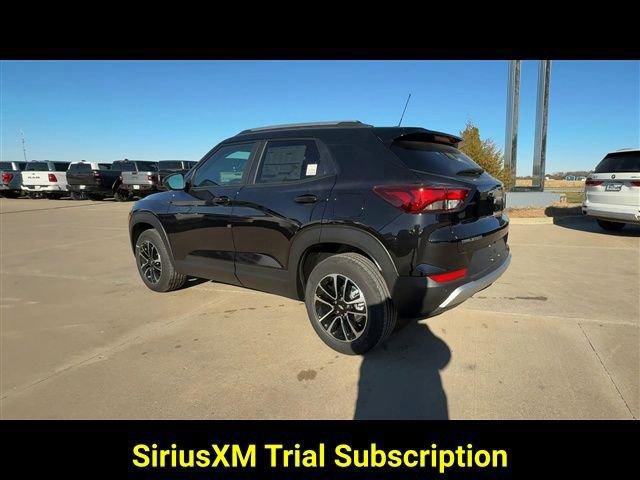 New 2025 Chevrolet TrailBlazer LT w/ Convenience Package image 9