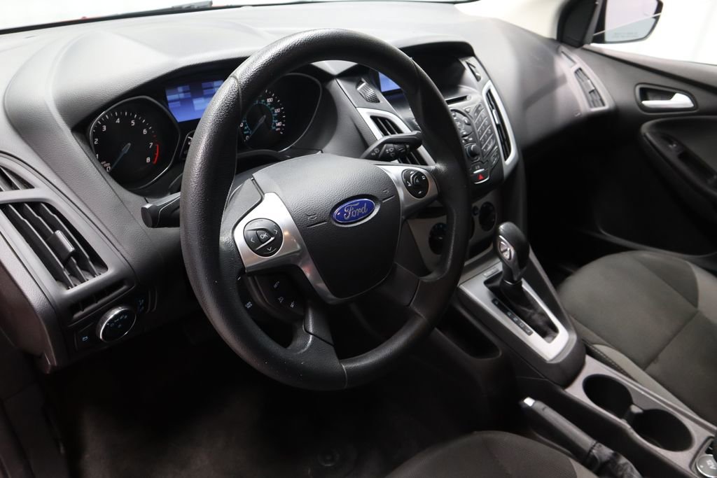 Used 2014 Ford Focus SE image 24