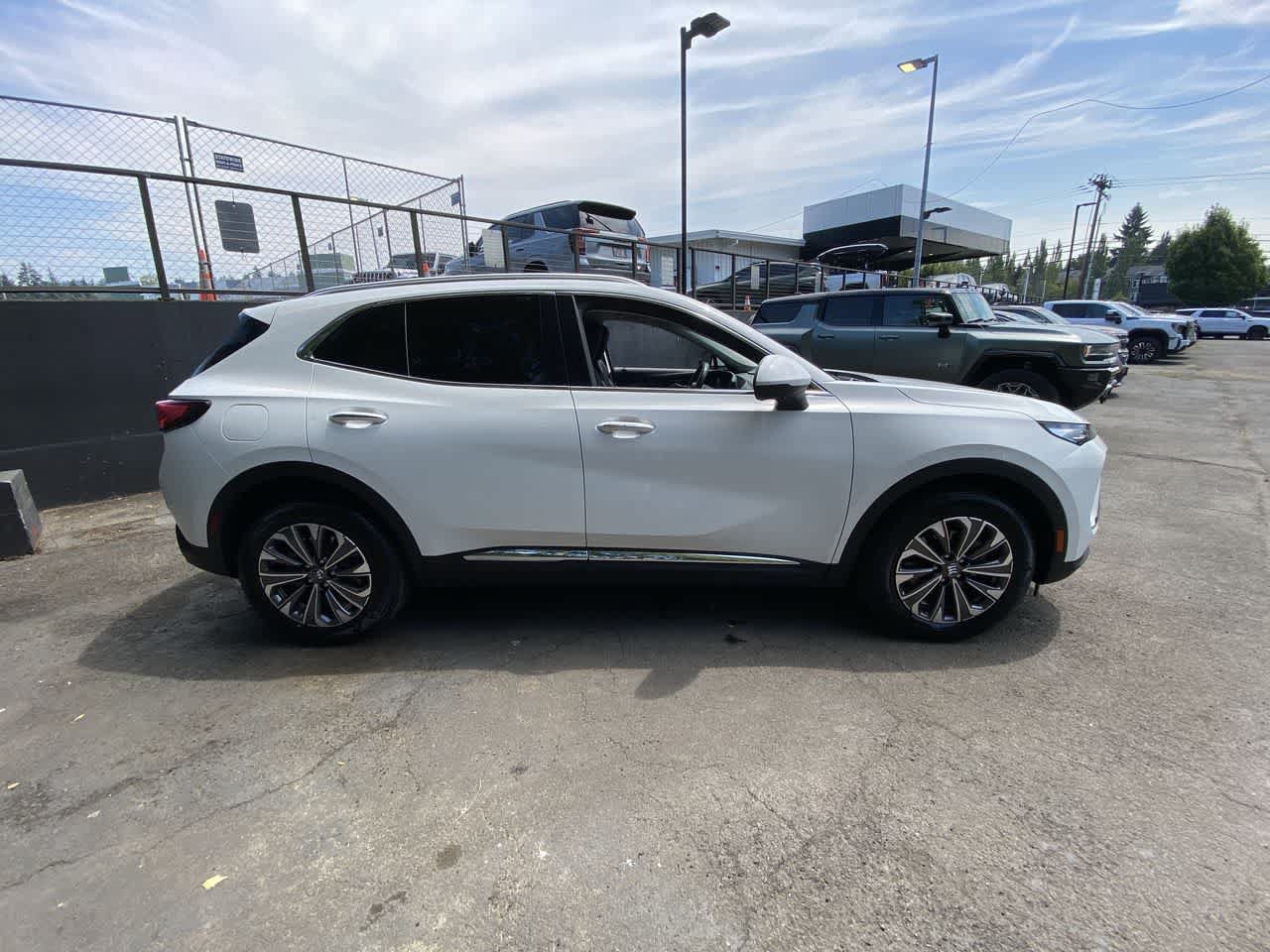 Used 2024 Buick Envision Preferred AWD/4WD image 7